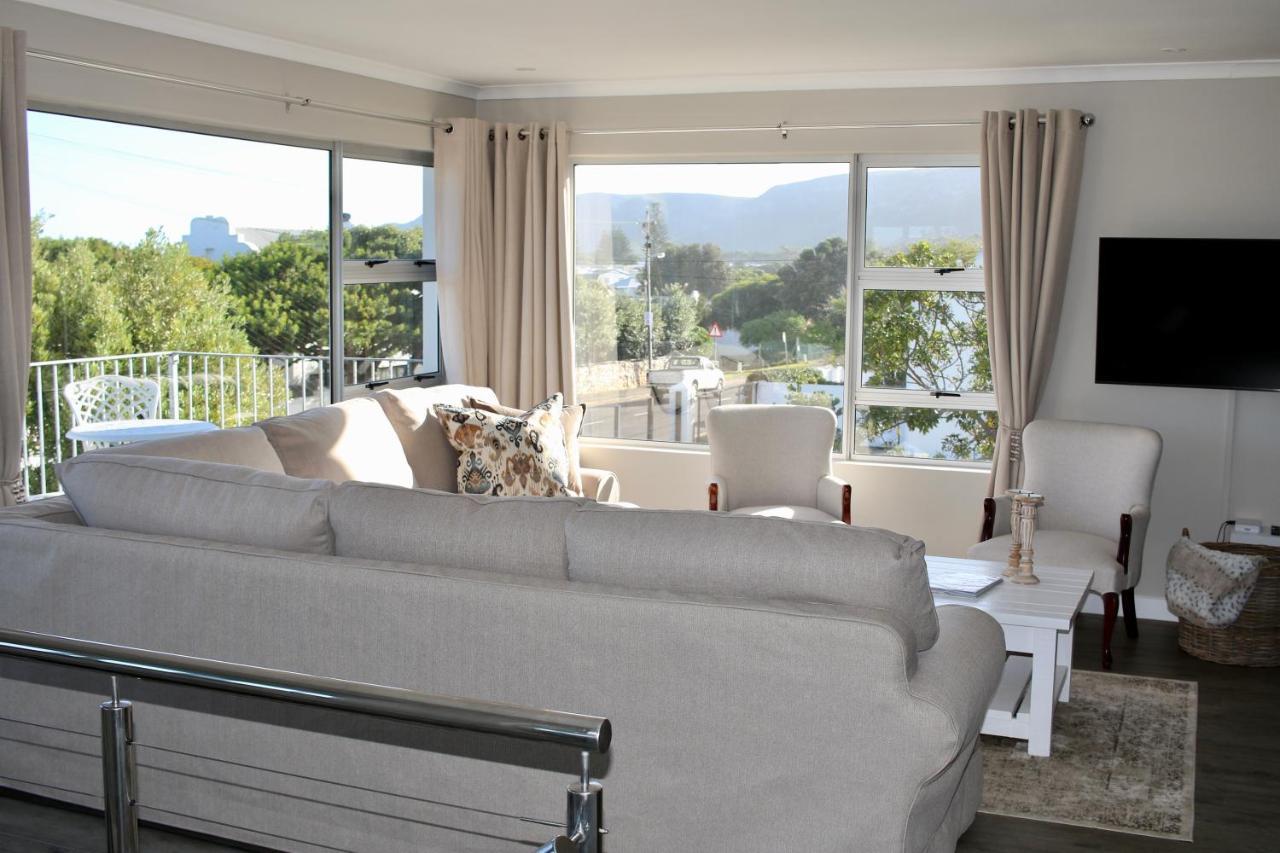Ocean Pearl - 5 Bedrooms