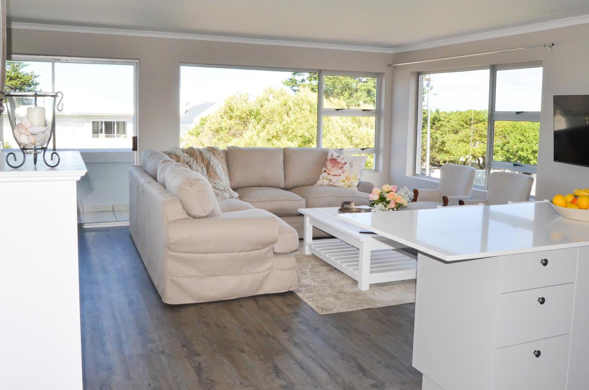 Villa Ocean Pearl - 5 Bedrooms Hermanus
